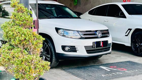 VOLKSWAGEN TIGUAN 2.0 TSI 16V TURBO GASOLINA 4P TIPTRONIC
